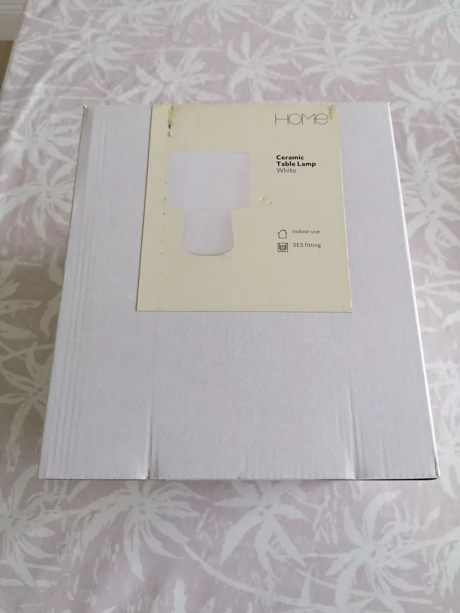 Table lamp for sale - Image 2