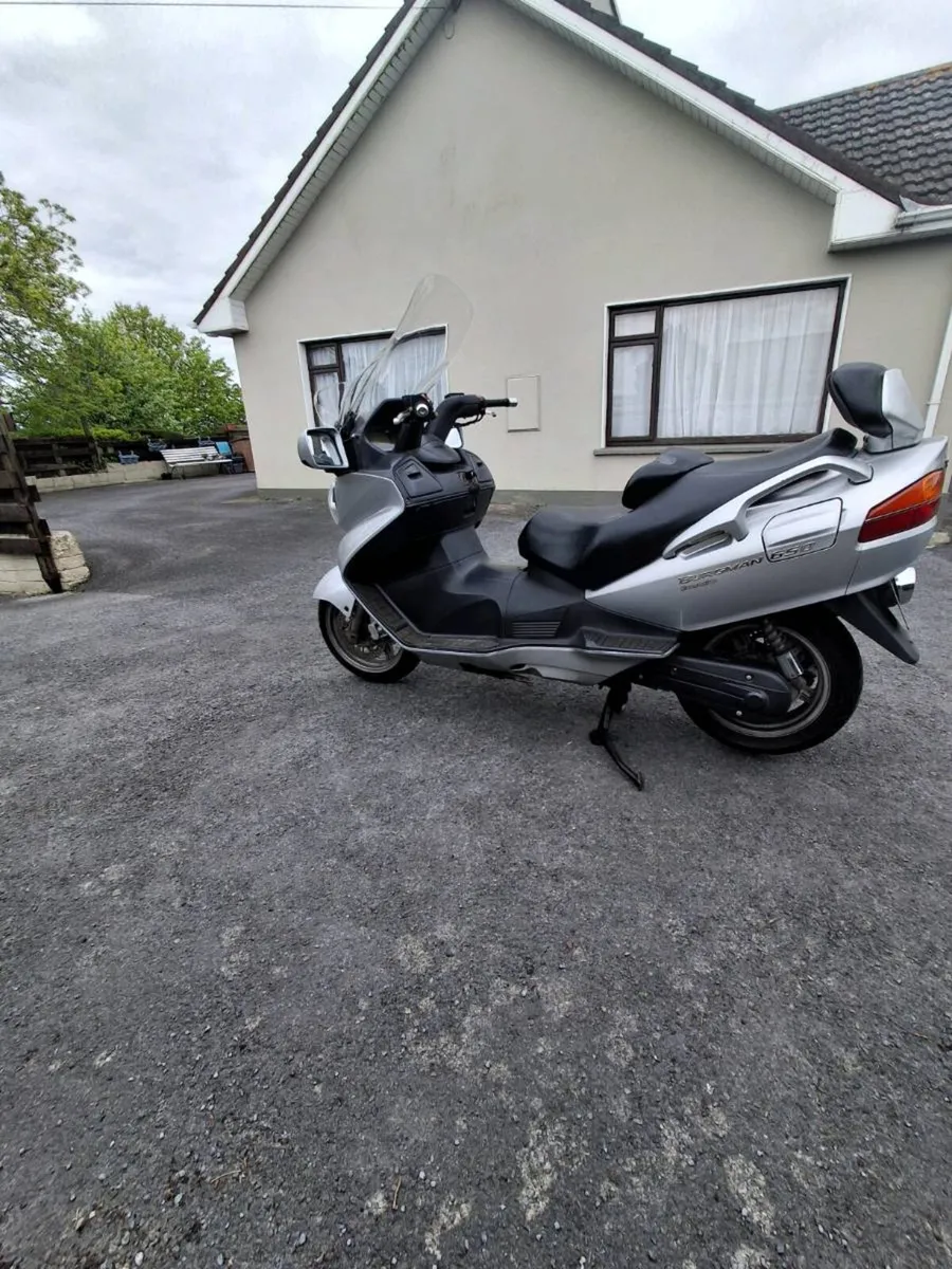Suzuki Burgman 650 - Image 3