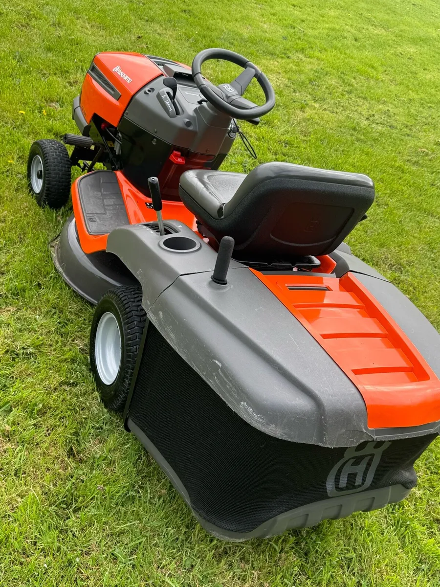 Husqvarna ride on - Image 4