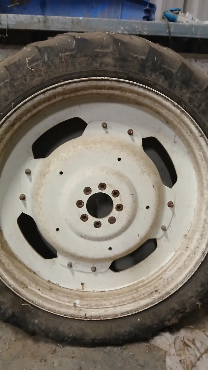 Rowcrop wheels - Image 1