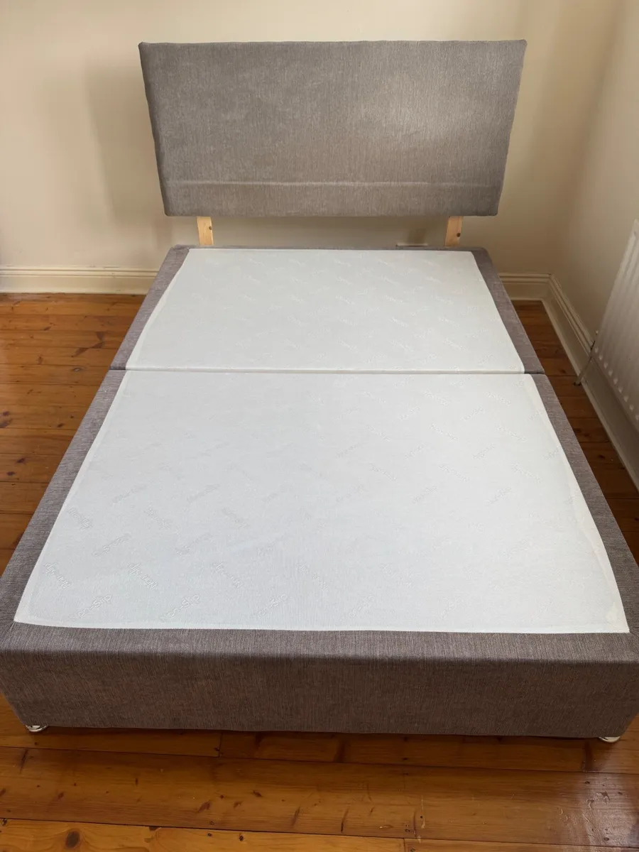 Bed frame - Image 1