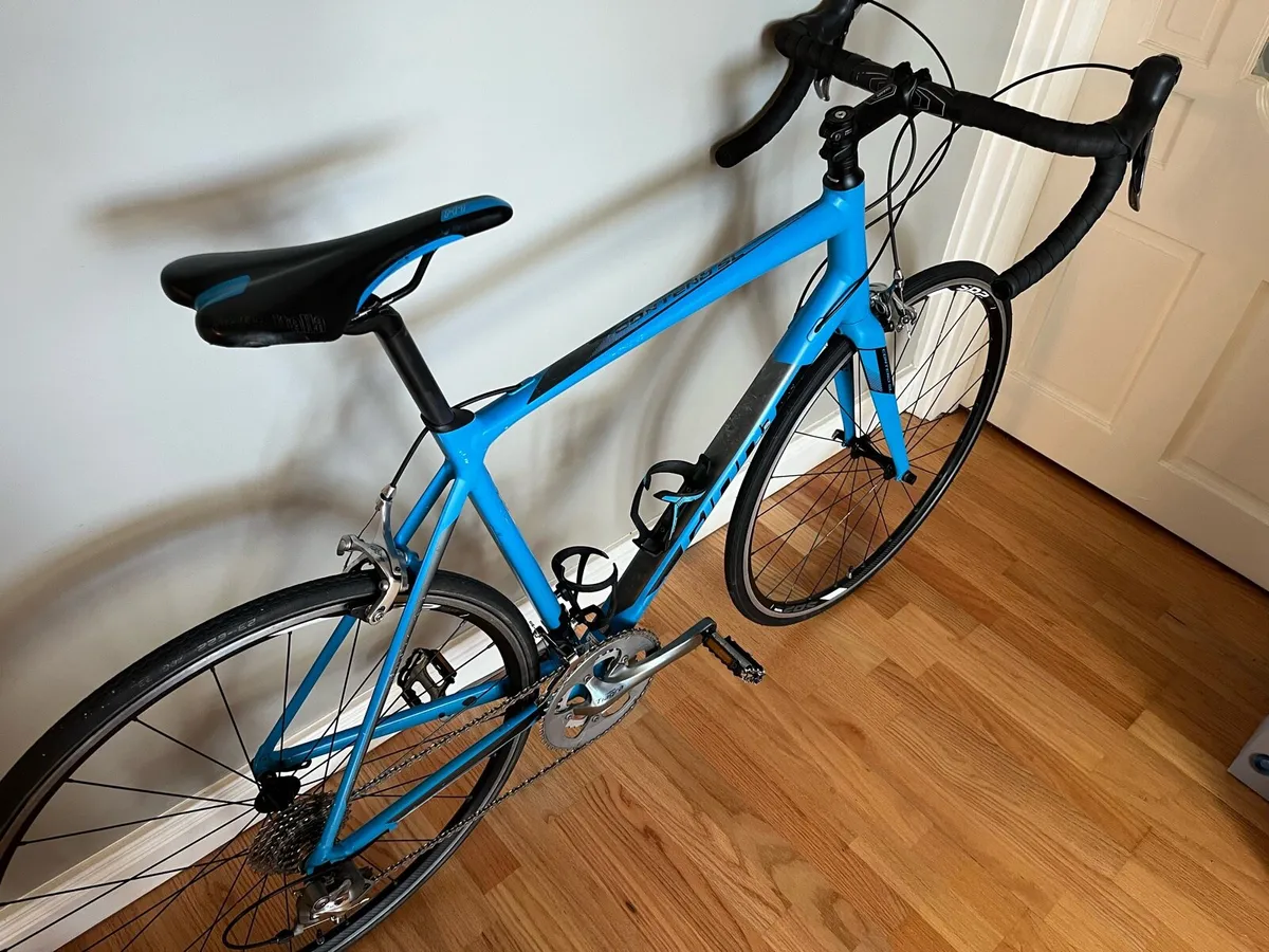 Giant Contend Road Bike - Image 2