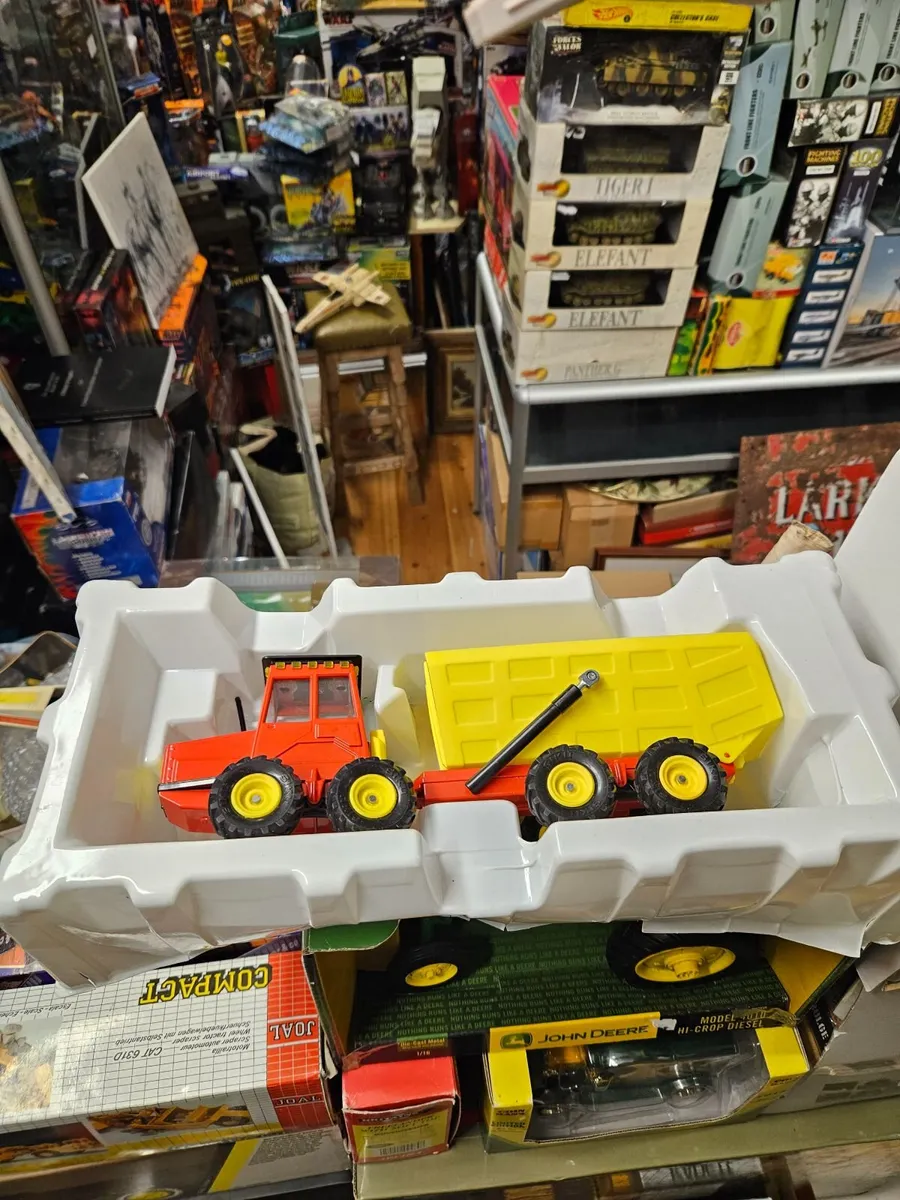 Britain's Siku Dumper 1.32 - Image 1
