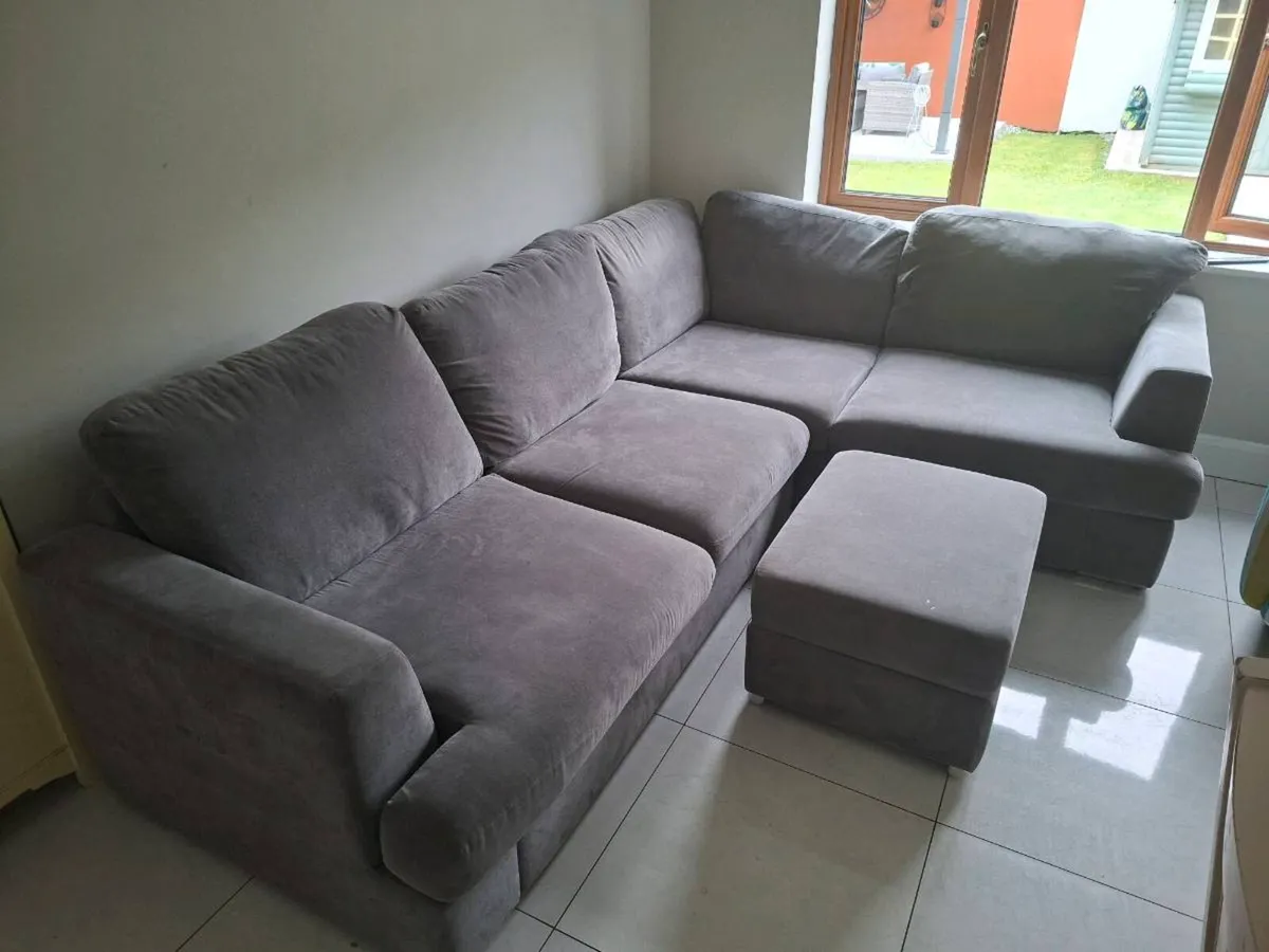 Corner Couch - Image 2