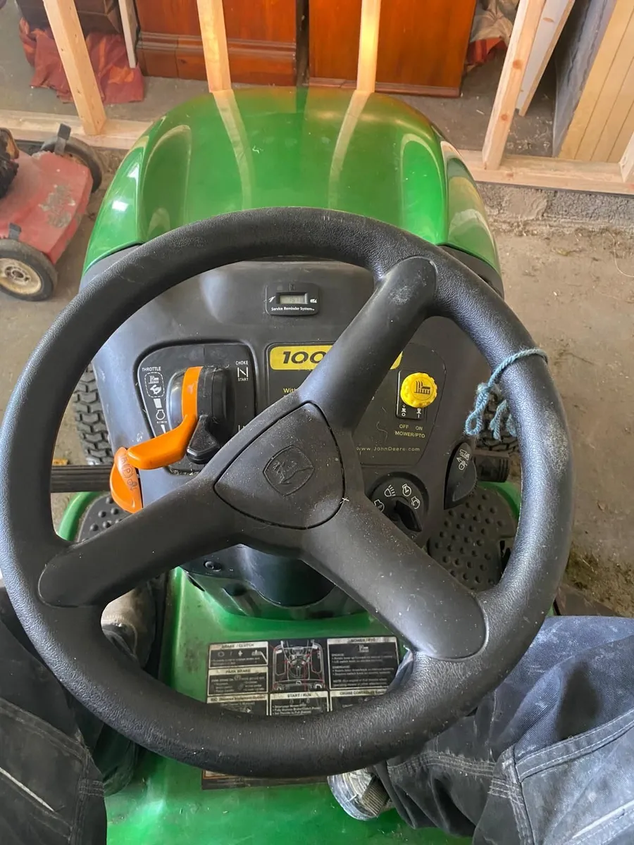 Tractor lawnmower - Image 4
