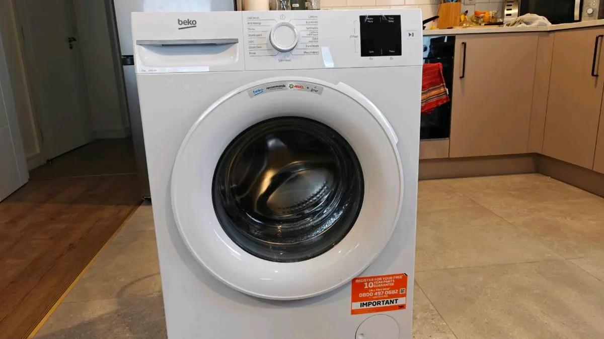 Beko Washing machine 7 months old - Image 2