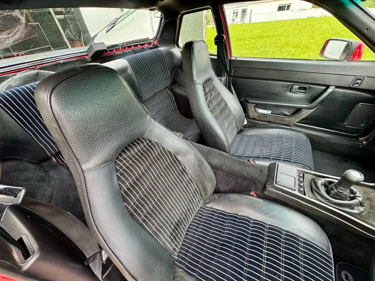 Porsche 924 1984 Classic Mint Condition - Image 3
