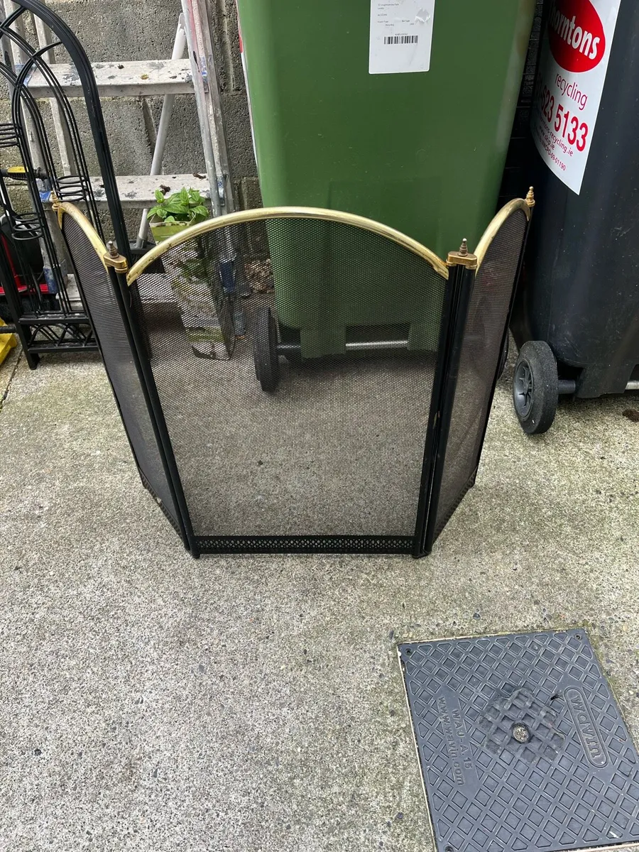 Fire guard - Image 1