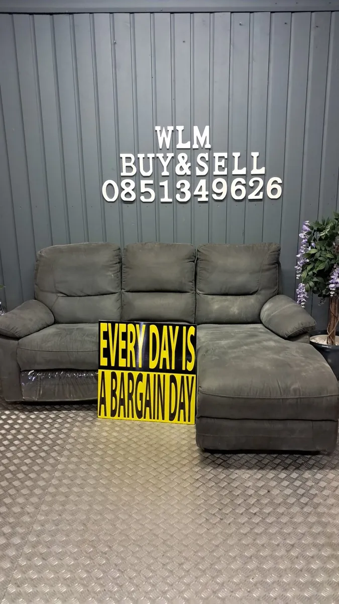 L shape recliner - Image 2