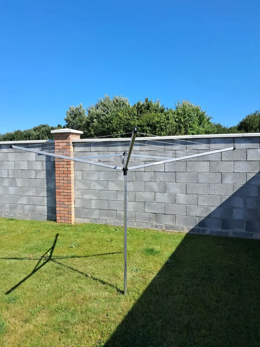 Rotary Clothes Line