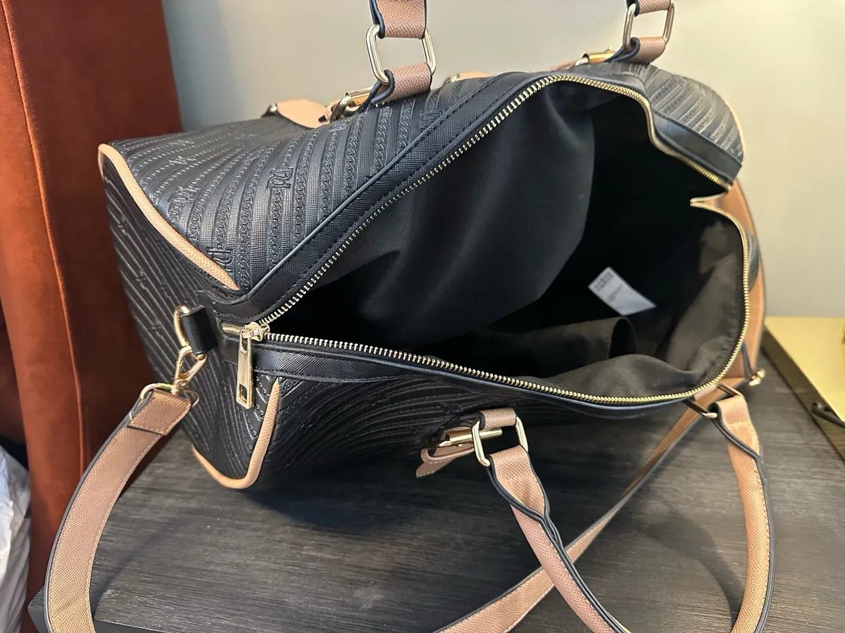 River Island Weekend / Travel Bag - Image 4