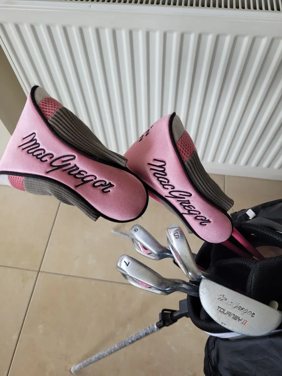Junior Golf set and cart - Image 2