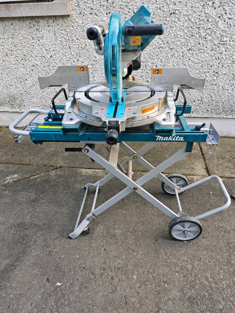 36v Makita mitre saw - Image 1