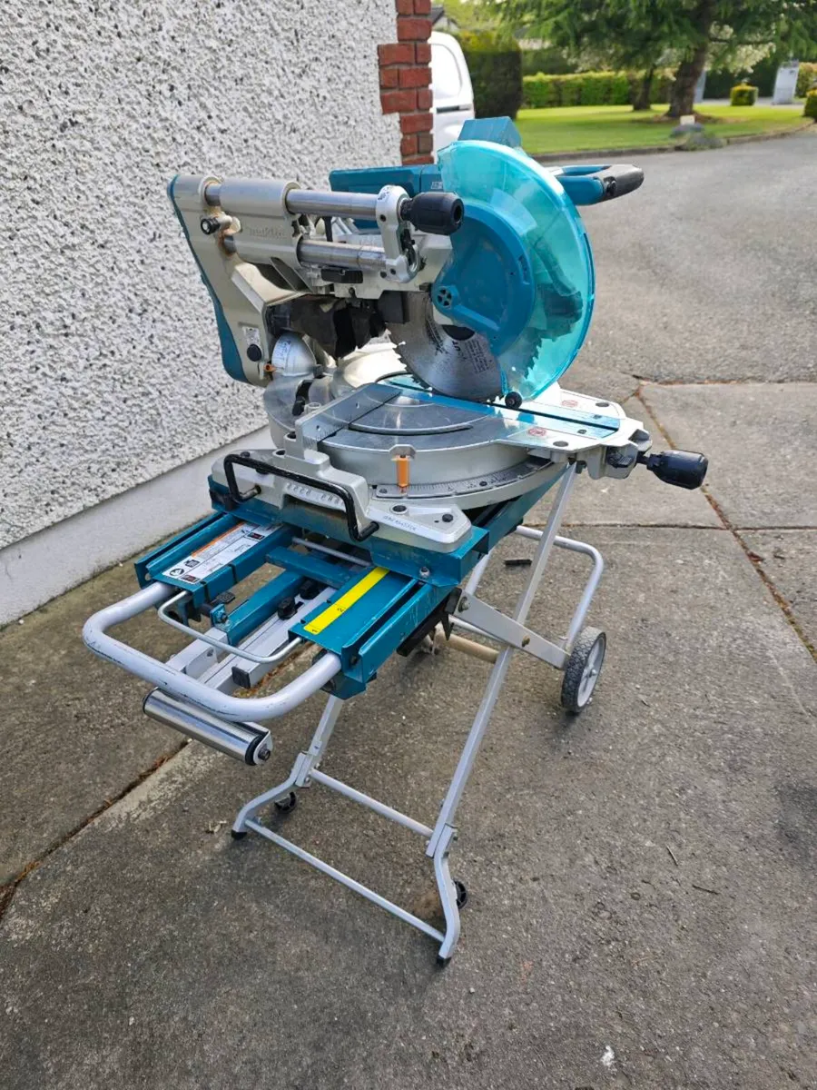 36v Makita mitre saw - Image 2