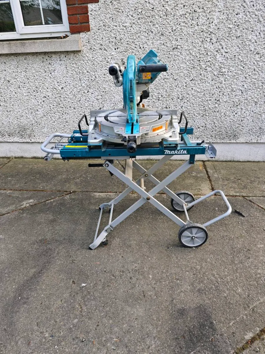 36v Makita mitre saw - Image 3