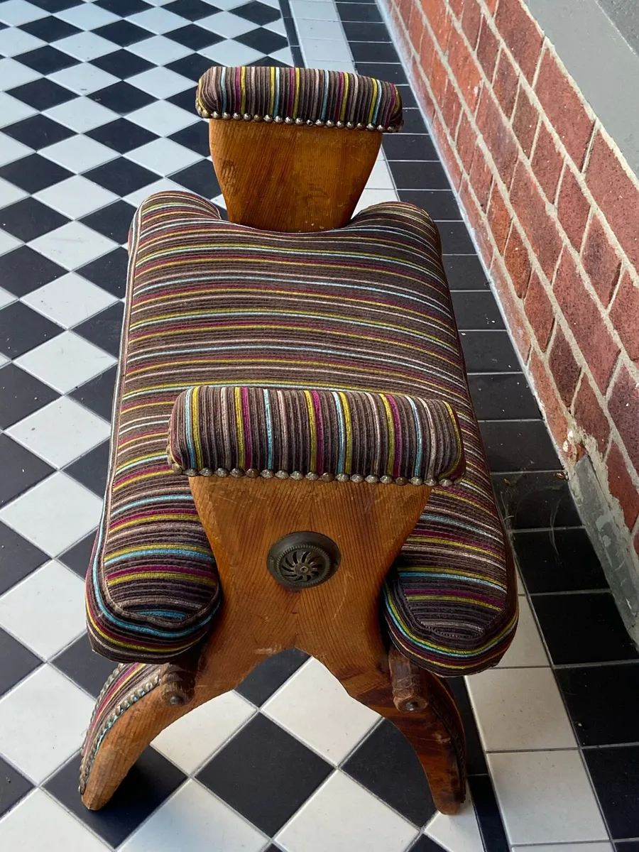 Foot stool or children’s seat - Image 2