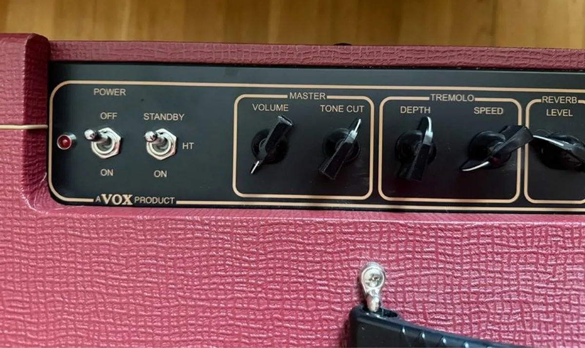 Vox AC15C1 CVR - Limited Edition AC15 Custom - Custom Vintage Red - Image 4