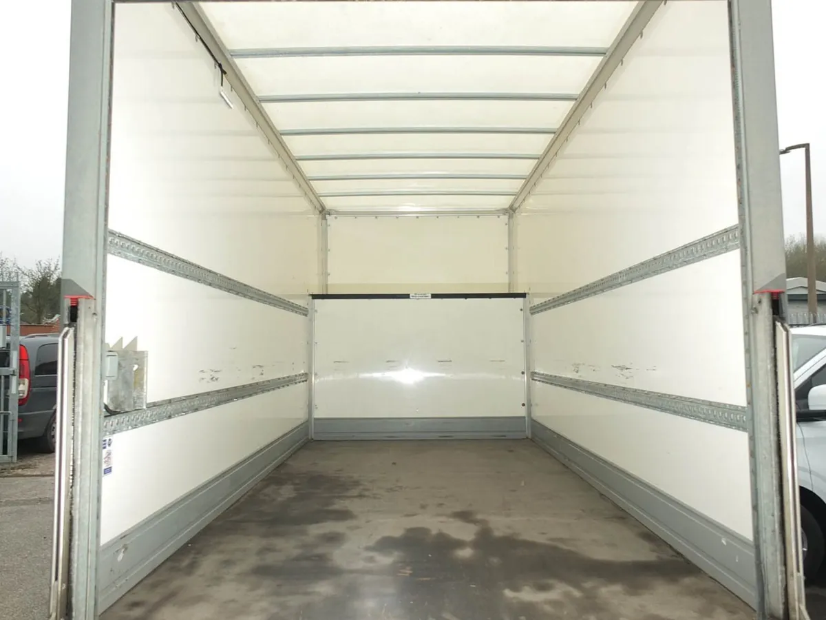2022 Ford Transit Luton Box Van - Image 2
