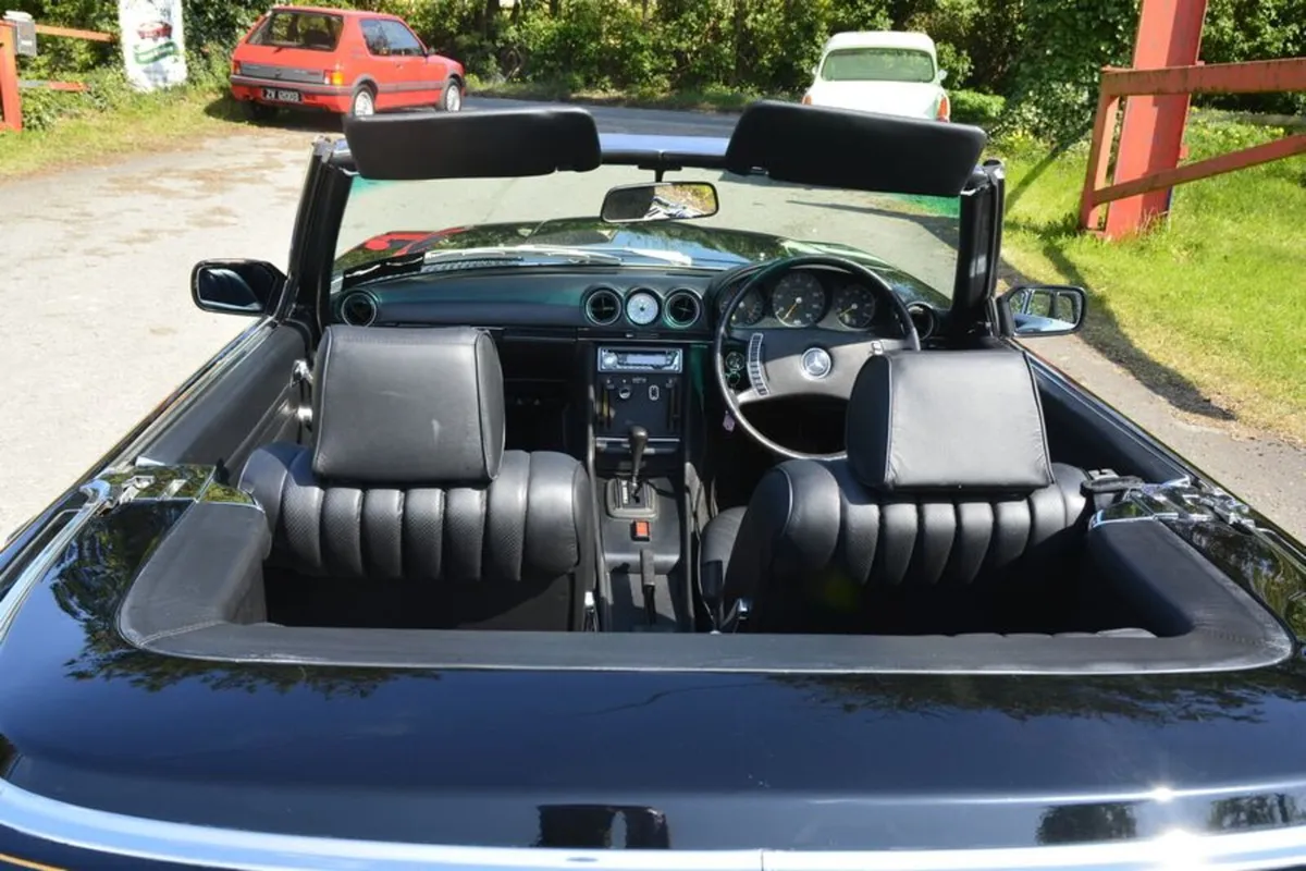Mercedes 350SL R107 - Image 4