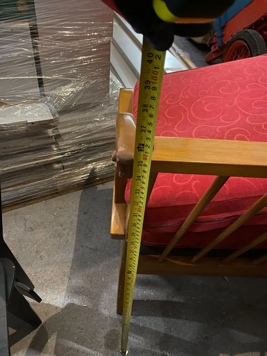 Small Two Seater Settee - Image 2