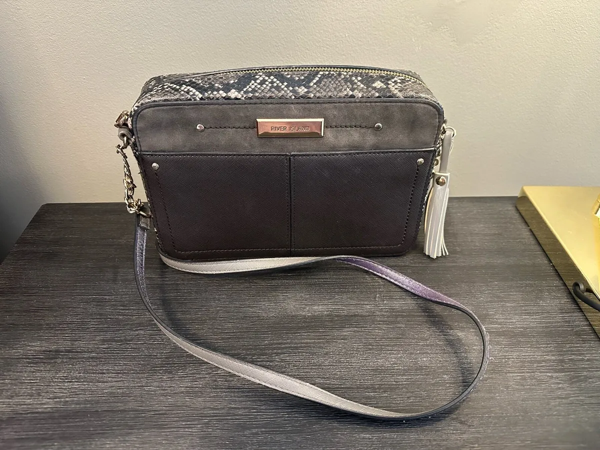 River Island Clutch / Crossbody Bag - Image 2