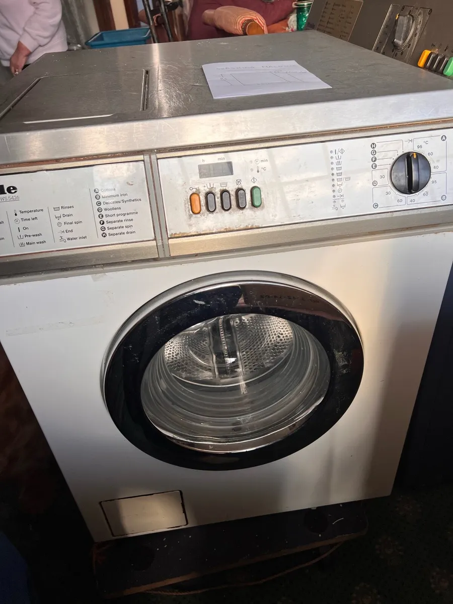 Miele professional washing machine - Image 3