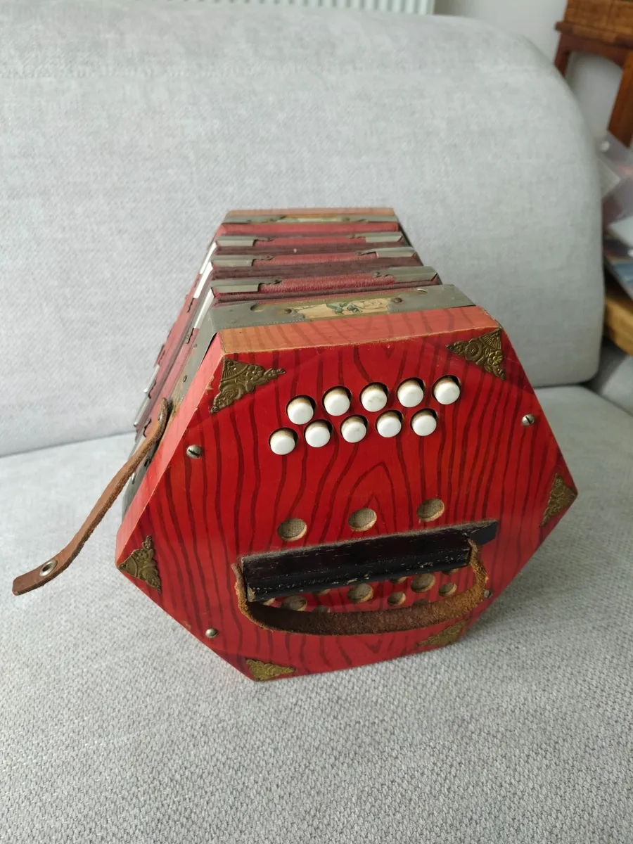 Concertina (not working) - Image 2