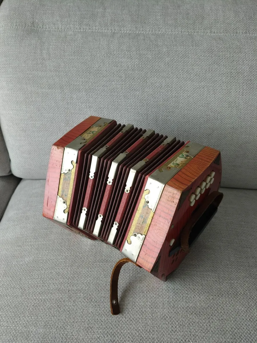 Concertina (not working) - Image 3