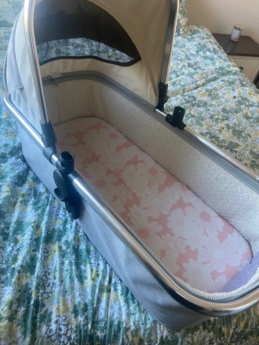 Baby pram - Image 2