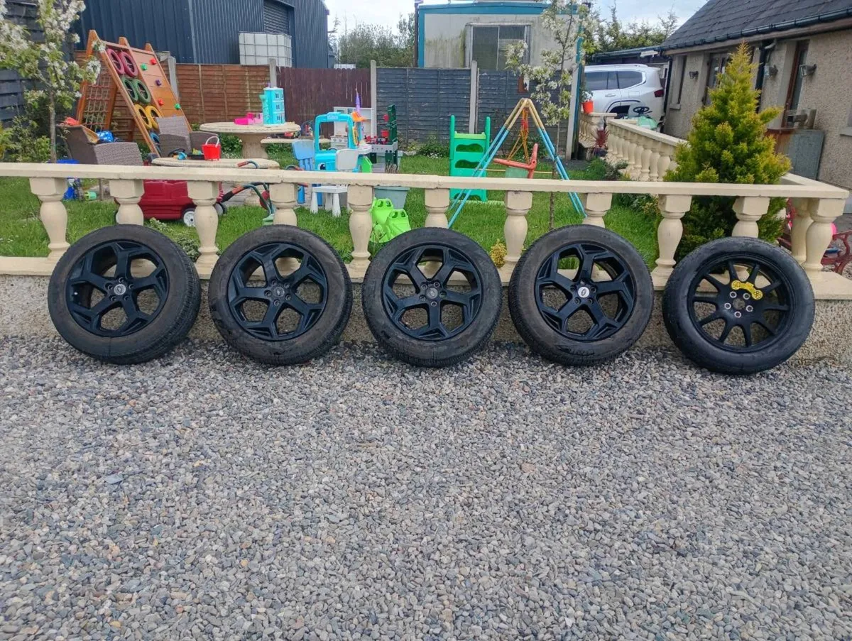 Land Rover Range Rover Alloys - Image 2