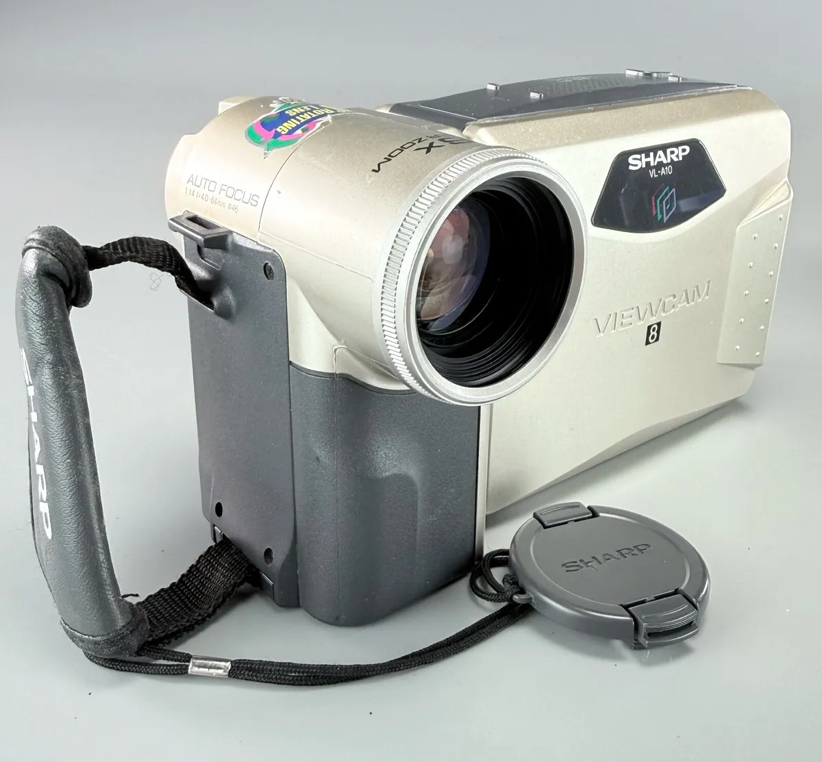 Sharp VL-A10 Viewcam 8 Camcorder - Image 2