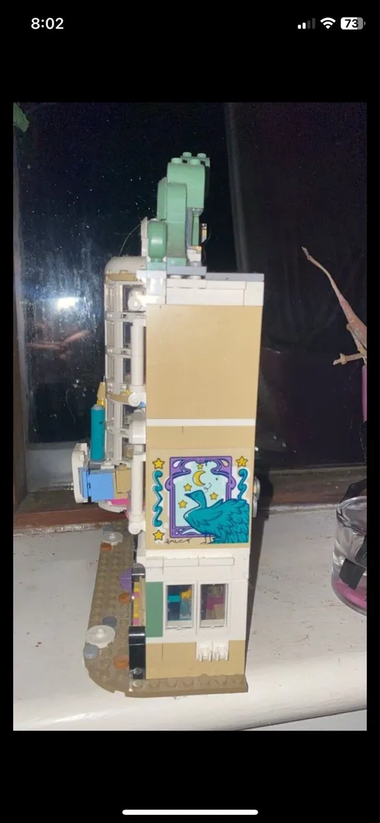 Lego Friends Emma’s Art School (Set 41711) - Image 3