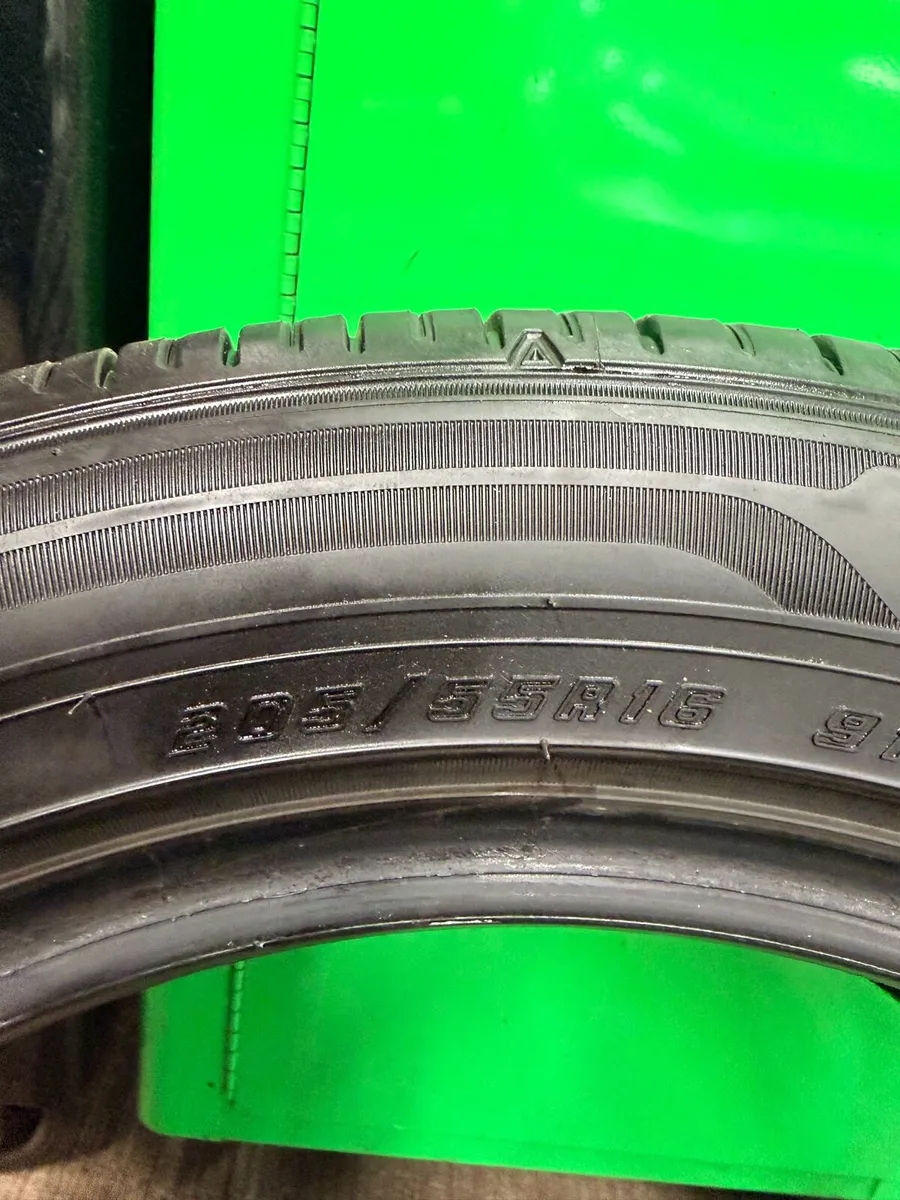 20555r16 Goodyear - Image 2