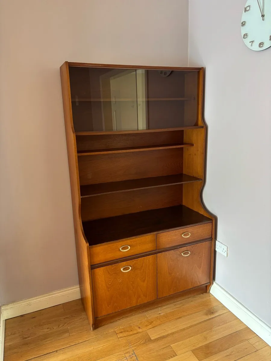 Display cabinet - Image 1