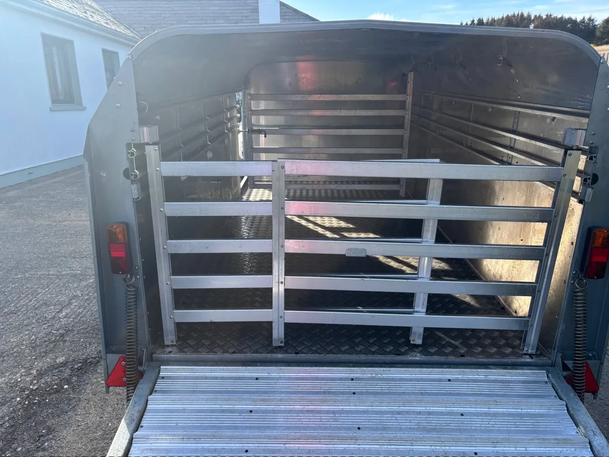 Ivor Williams sheep trailer - Image 2