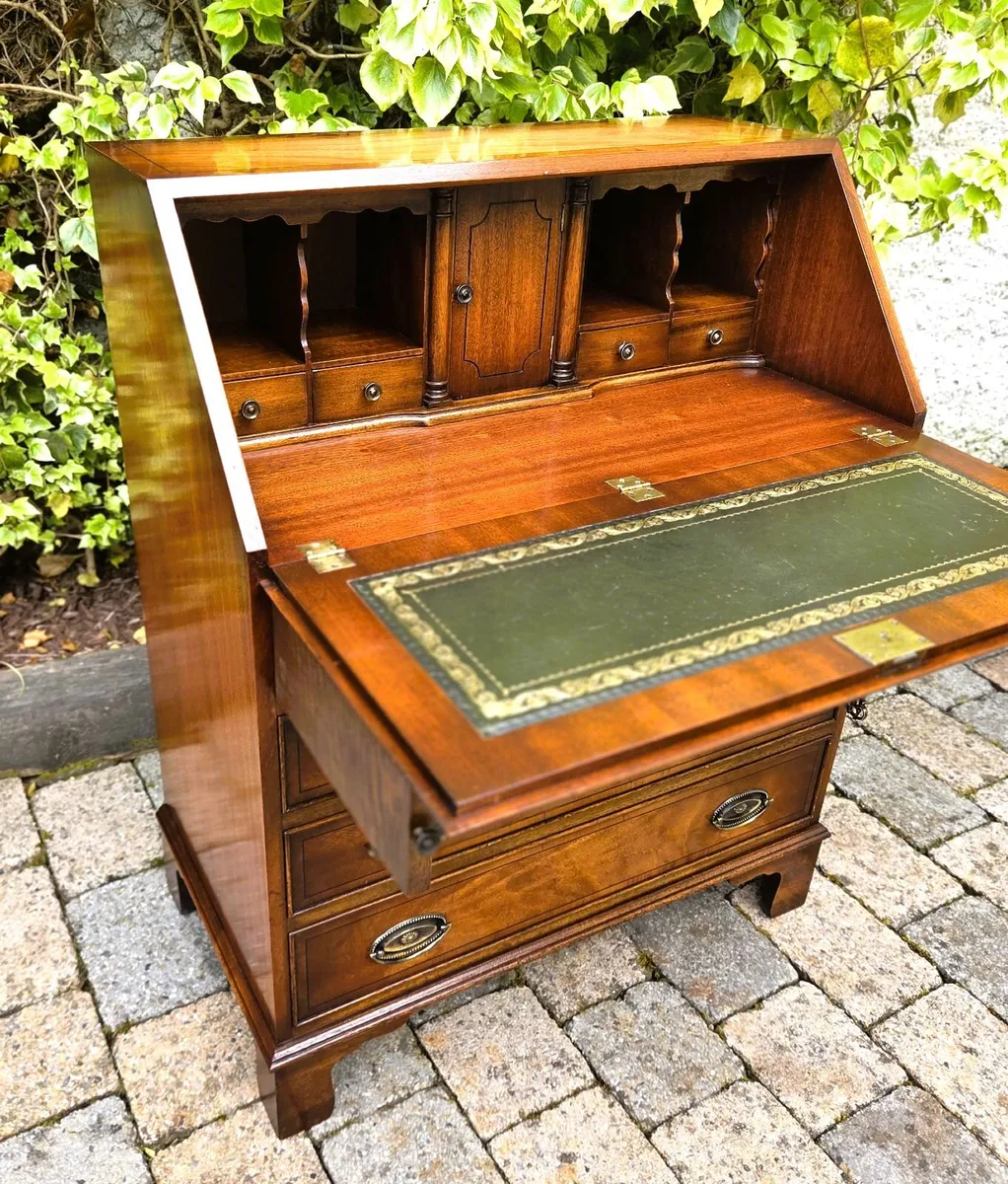 Vintage Bureau Desk by Bevan Funnell - Image 4