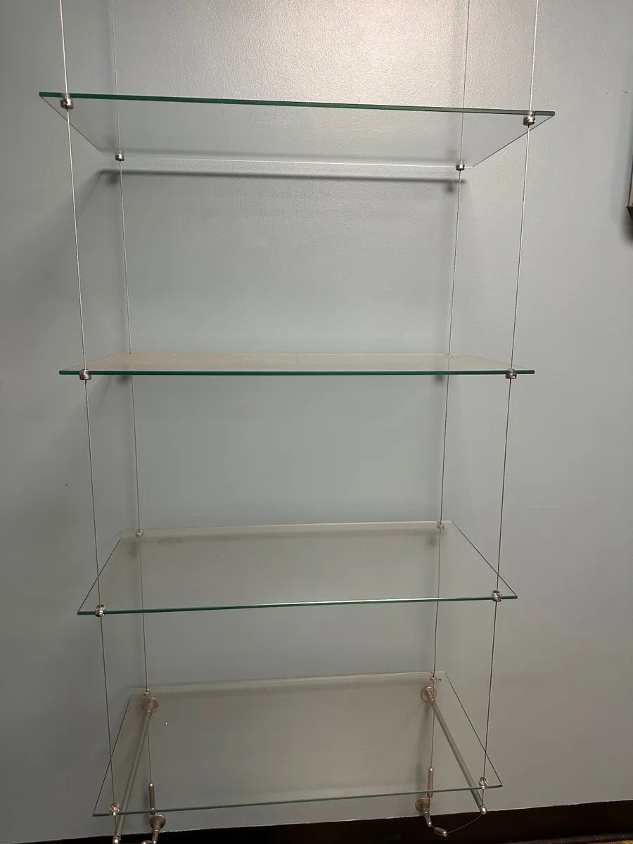Hairdressing equipment - Image 2