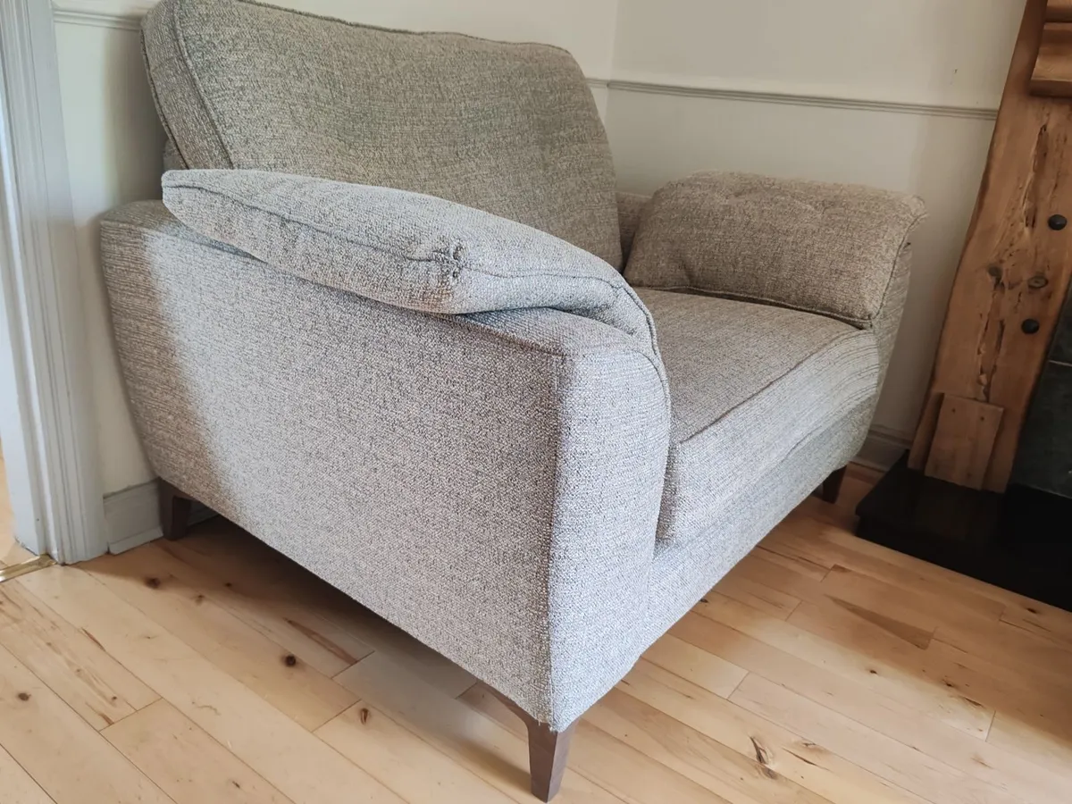 Arm Chair - Image 1