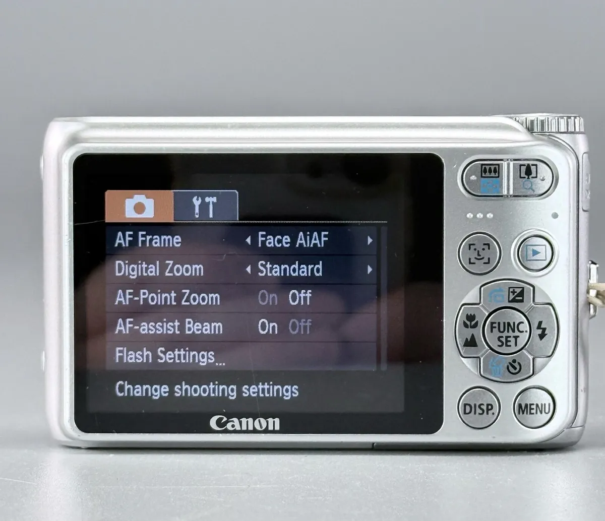 Canon PowerShot A3100 IS, a compact digital camera - Image 3