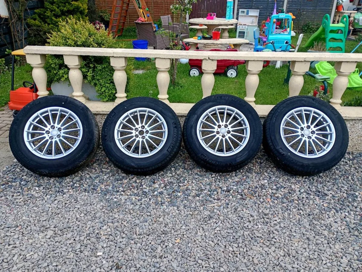 Land Rover Range Alloys - Image 2