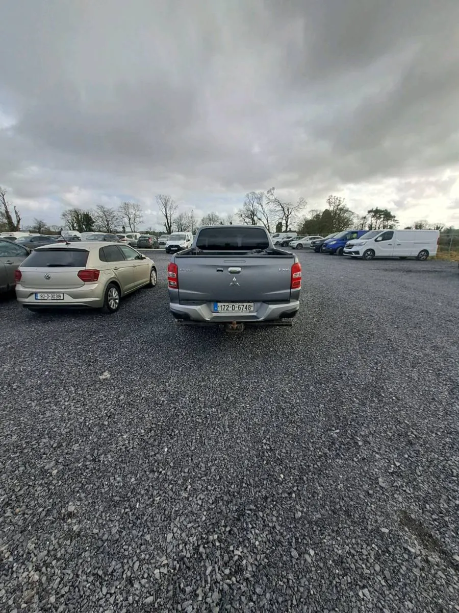 Mitsubishi l200 - Image 1