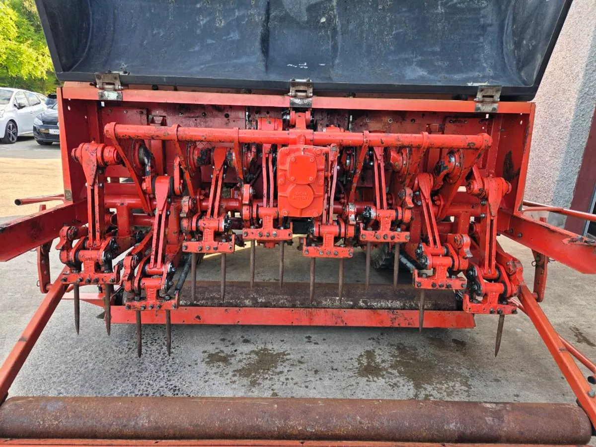 Wiedenmann terra spike xp8 verti-drain - Image 3