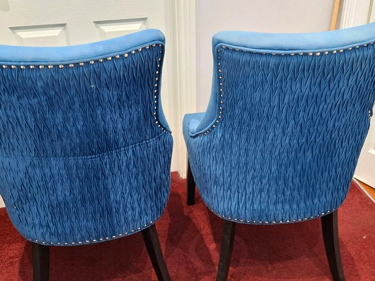 Chairs - Image 3