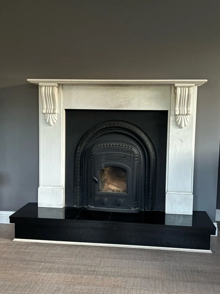 Fireplace- marble surround, plint, solid fuel stov - Image 1