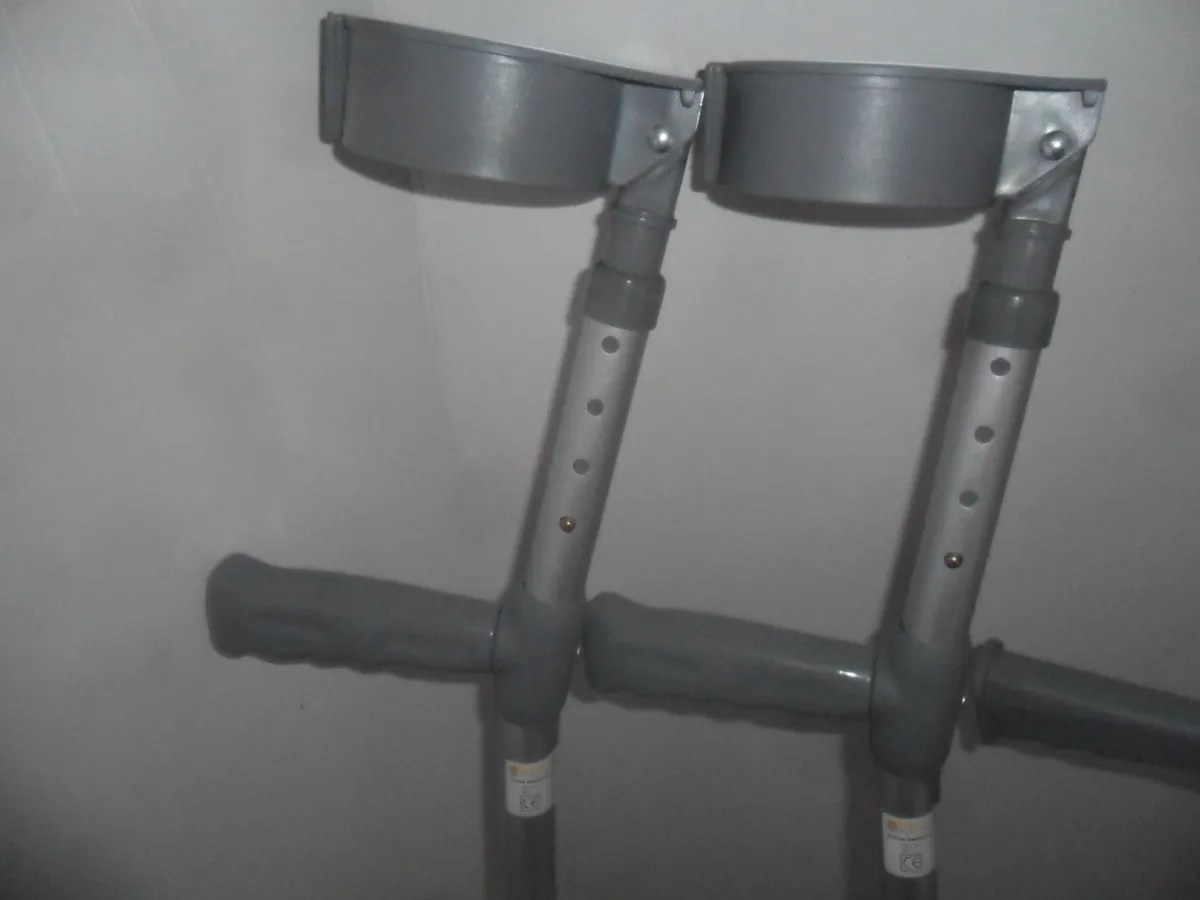 Crutches - Image 2