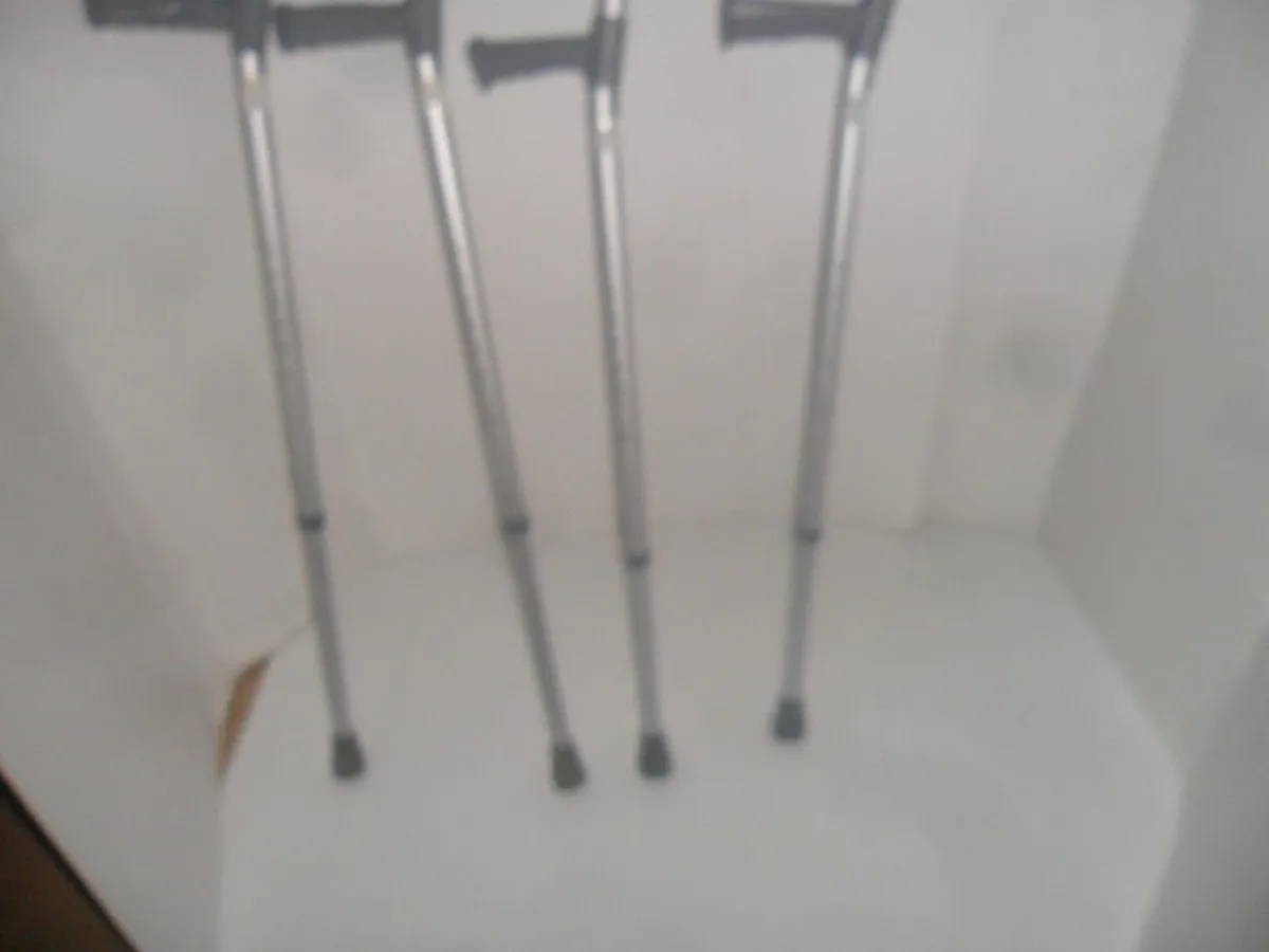 Crutches - Image 3