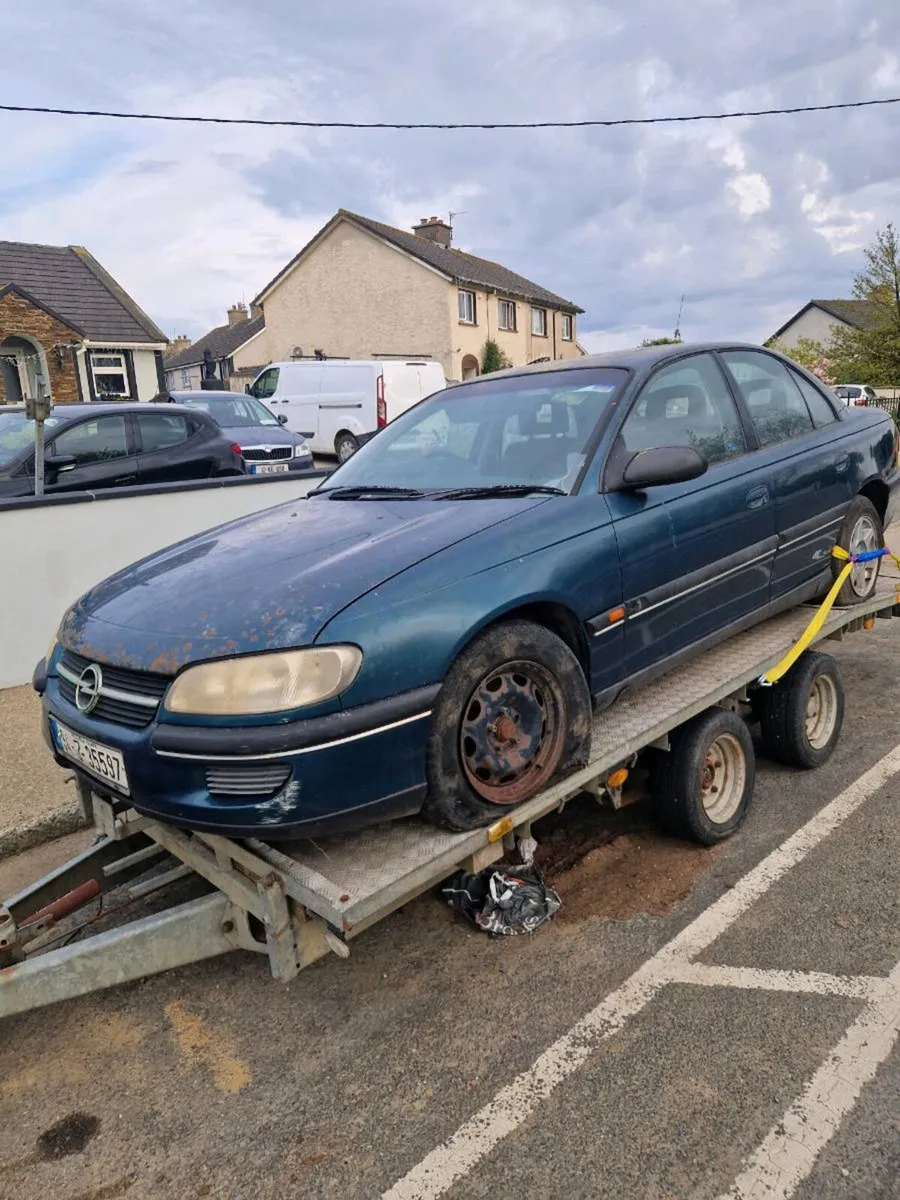 Car - Image 4
