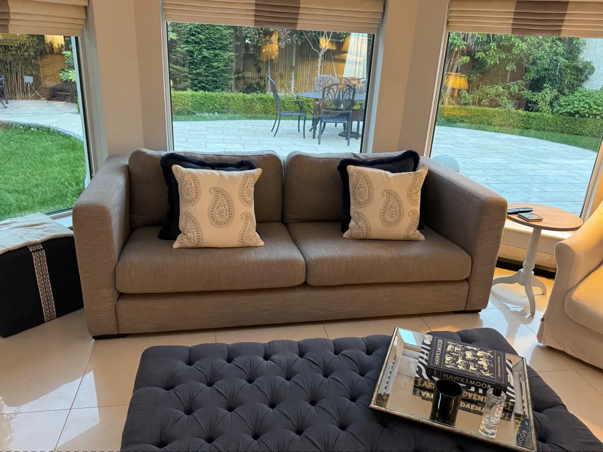 Large 4 seater sofa - Image 1