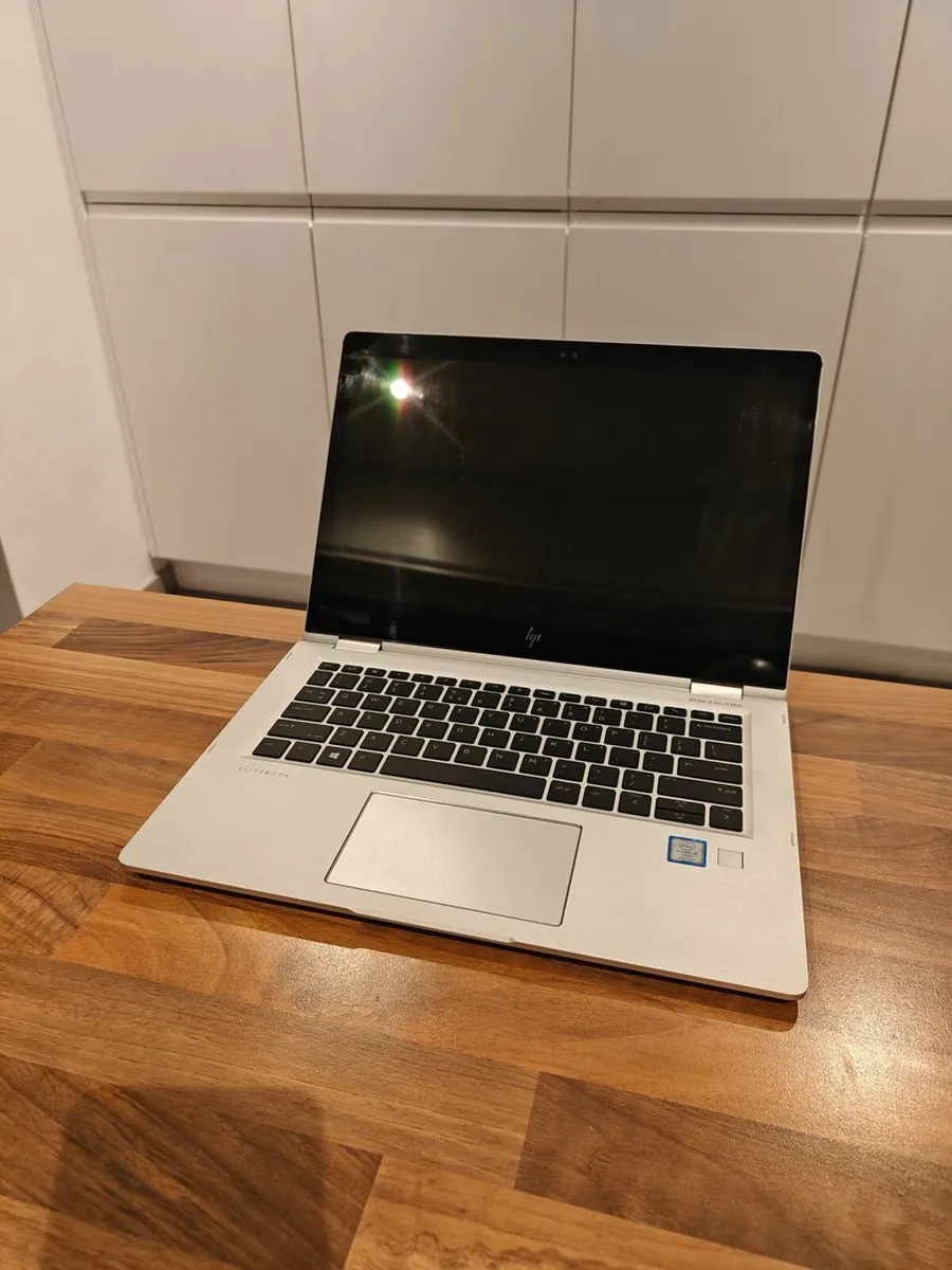 HP Elitebook x360 1030 G2 | i7 | Touchscreen - Image 1
