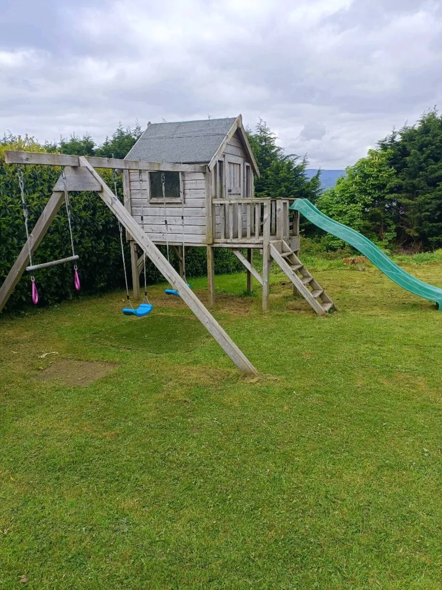 Timber playhouse house - Image 3